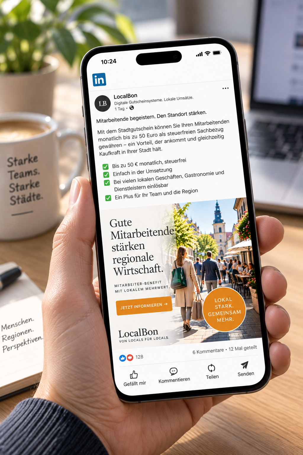 Arbeitgeber Social-Media-Post im Smartphone